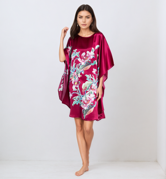 Chemise de nuit ample en soie de mûrier à motifs de pivoines rouge