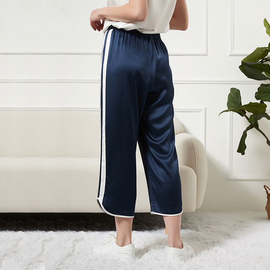 Pantalon court femme en soie bleu marine à rayures latérales