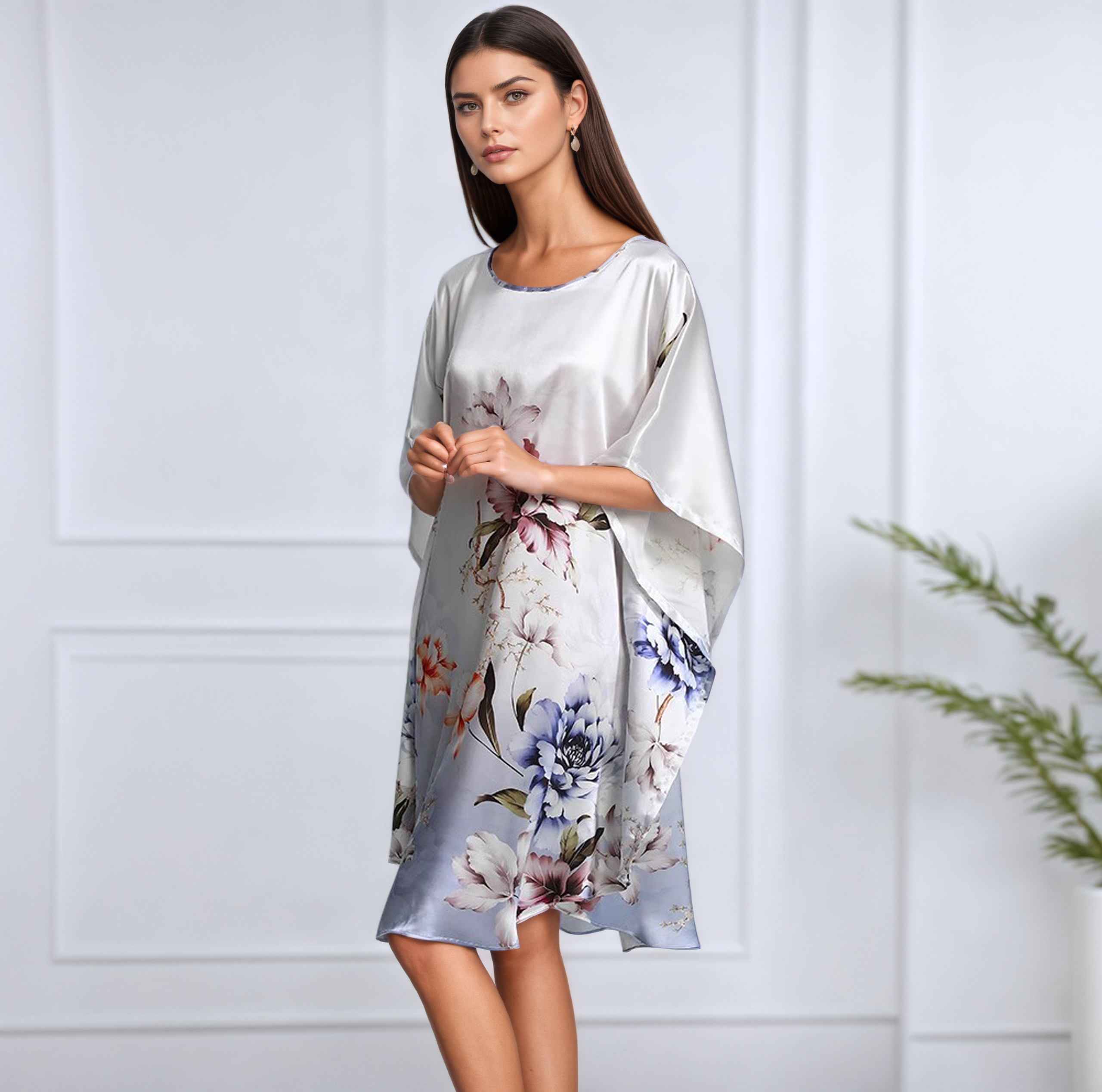 Robe de nuit en soie à imprimé floral