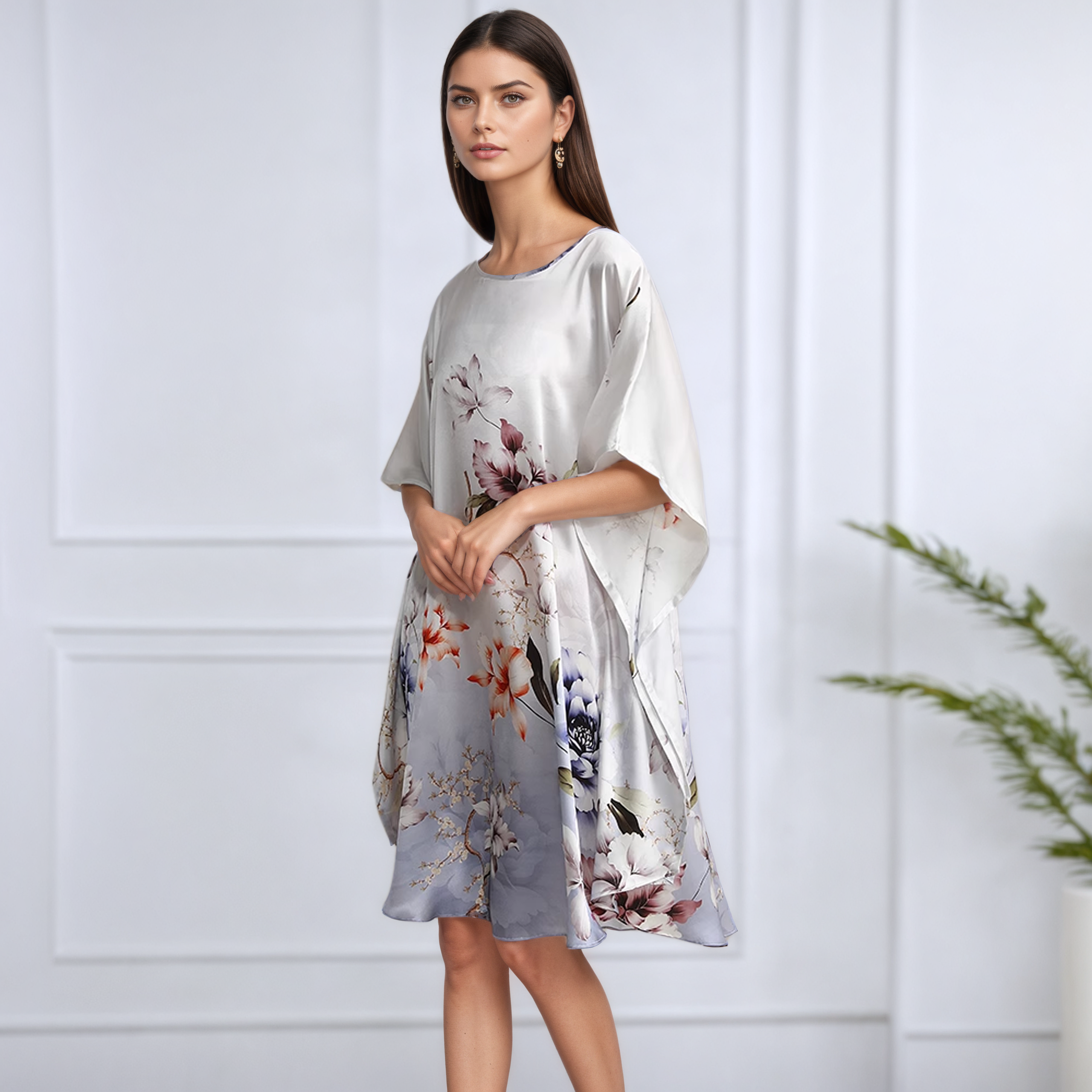 Robe de nuit en soie à imprimé floral