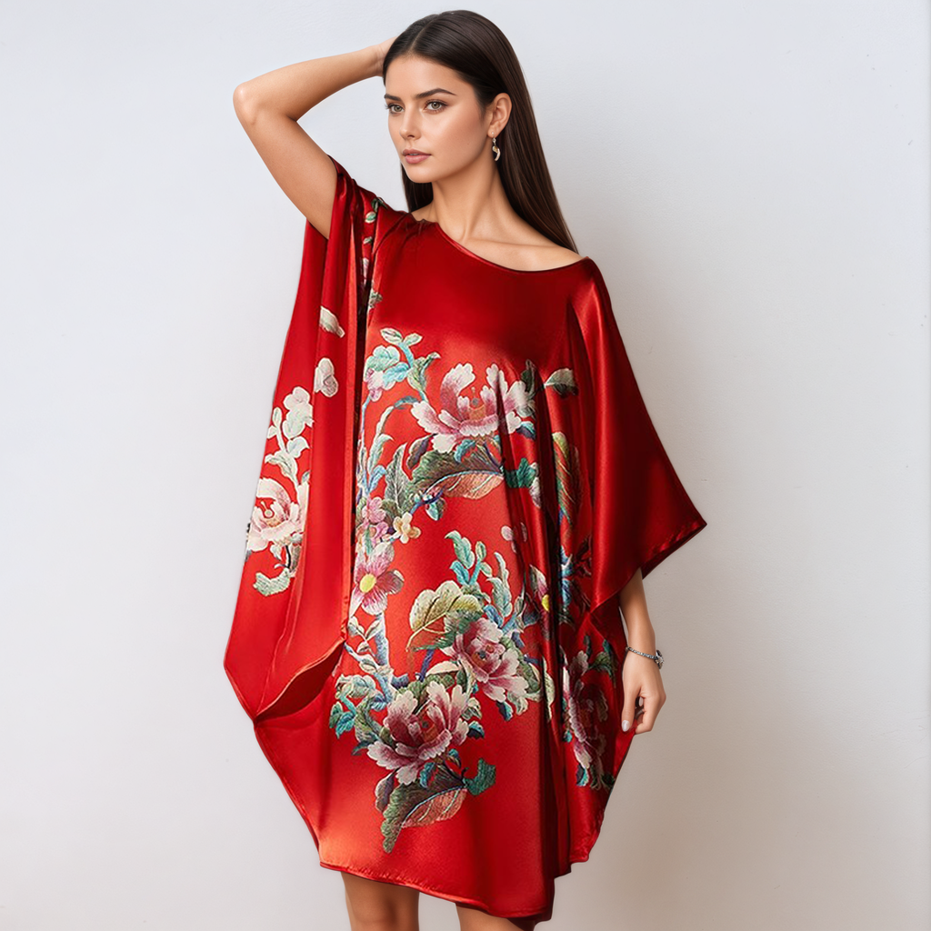 Chemise de nuit ample en soie de mûrier à motifs de pivoines rouge