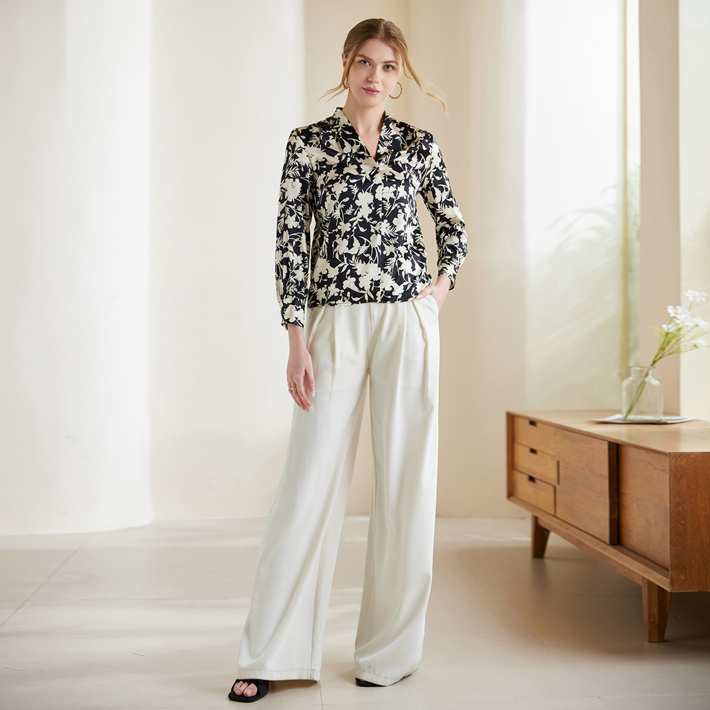 Chemisier en soie à col en V et motif floral pour femme, idéal pour le travail noir