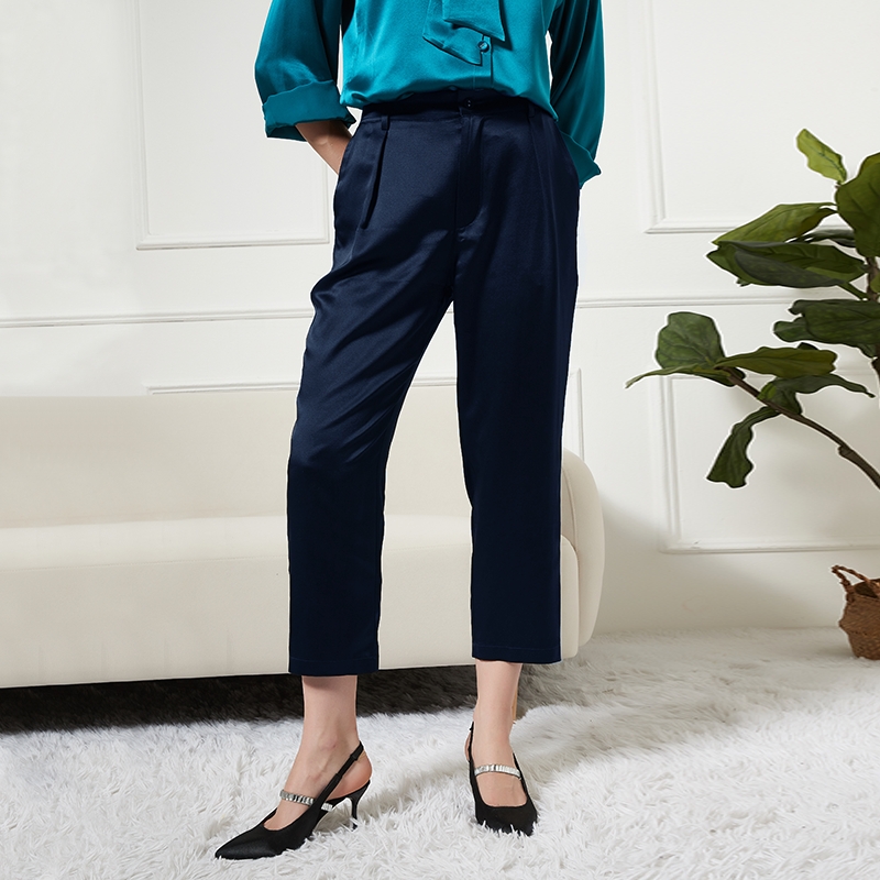 Pantalon femme en soie longueur ankle à poches