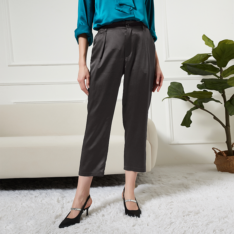 Pantalon femme en soie longueur ankle à poches